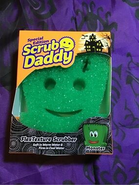 Scrub daddy monster flextexture scrubber special edition -NEW
